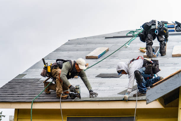 Professional Emergency Roof Repair technician working in Washington, NH